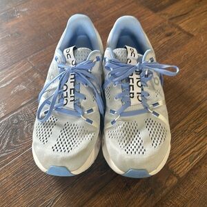 On Cloud CloudSurfer